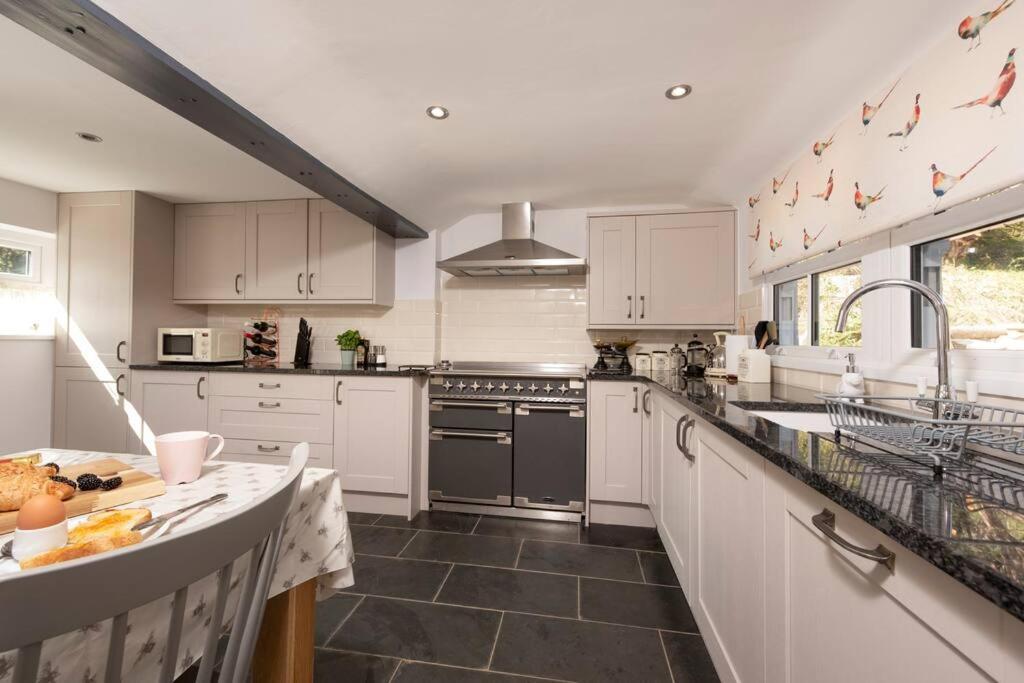 Charming Riverside Cottage In Snowdonia National Park Tanygrisiau Exterior foto