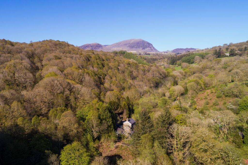Charming Riverside Cottage In Snowdonia National Park Tanygrisiau Exterior foto