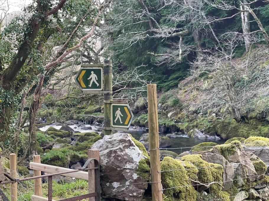 Charming Riverside Cottage In Snowdonia National Park Tanygrisiau Exterior foto